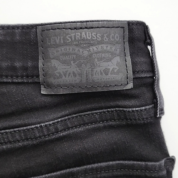 Levi's 721 Women's High Rise Skinny Black Denim Jeans Stretch Frayed Hem Size 26 - Picture 8 of 15